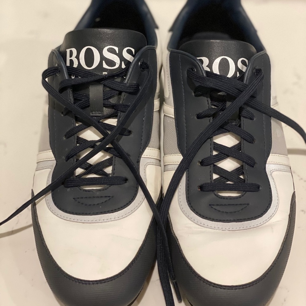 Men’s Athletic Shoes